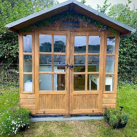 Cherry Tree Glamping Lodge Wellington  Luaran gambar